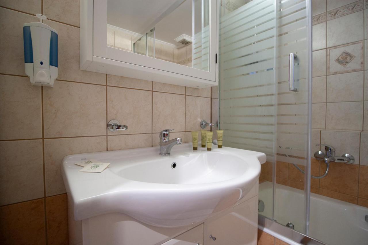אתונה Cozy & Relaxing Apartments-Agia Paraskevi מראה חיצוני תמונה