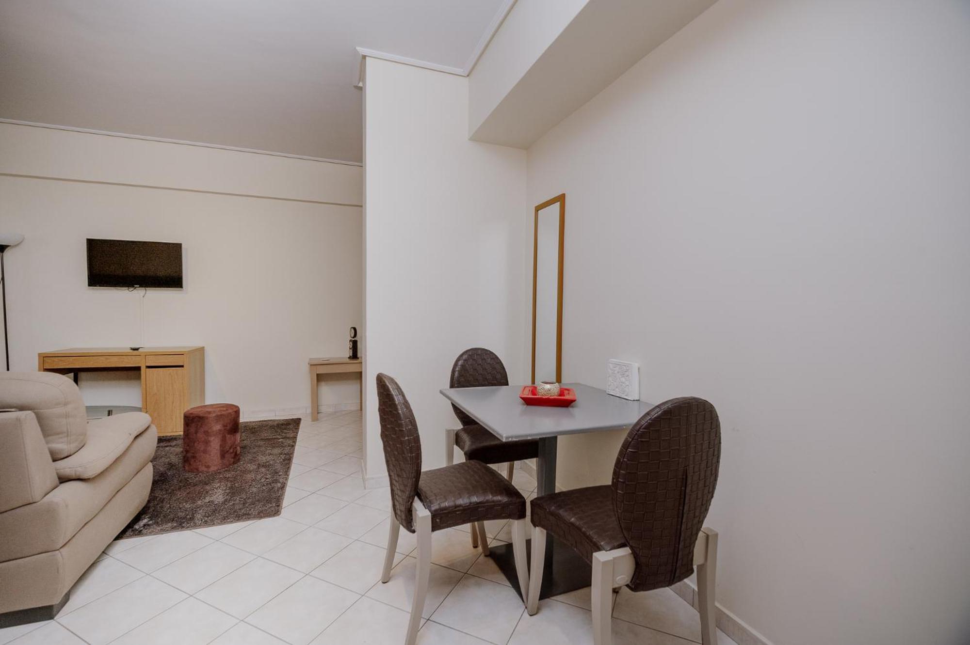 אתונה Cozy & Relaxing Apartments-Agia Paraskevi מראה חיצוני תמונה